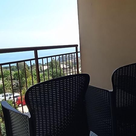Carmen Suite Cefalù Rum bild